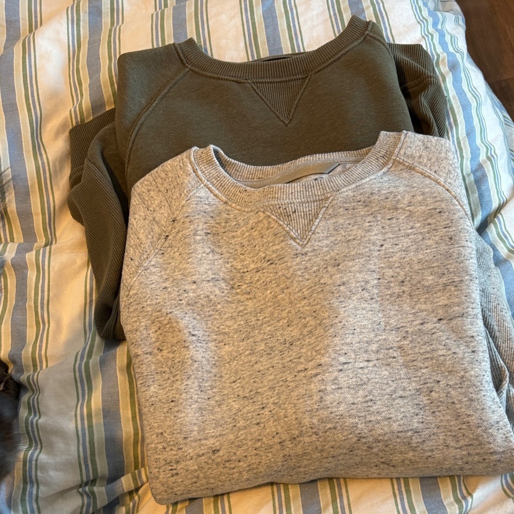 Carhartt Heavyweight Sweatshirts - set of two (2)